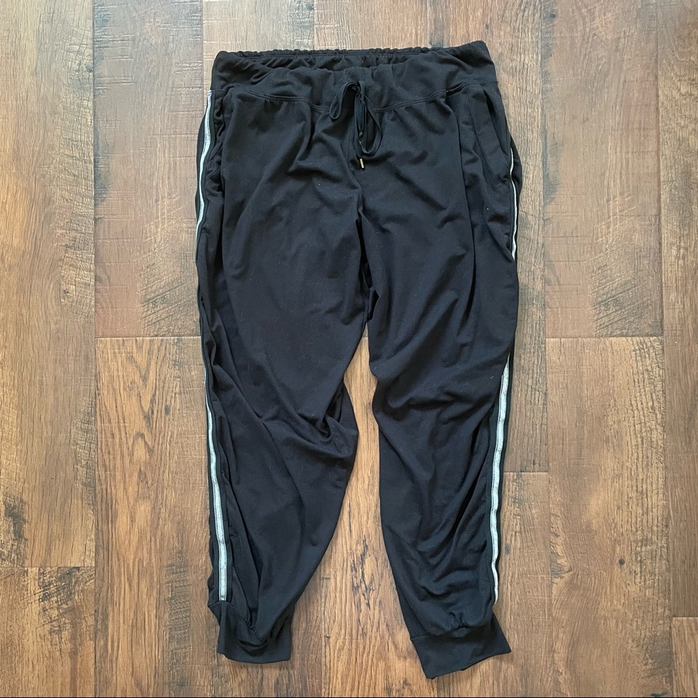TART Intimates black drawstring sleepwear bottoms, size XL